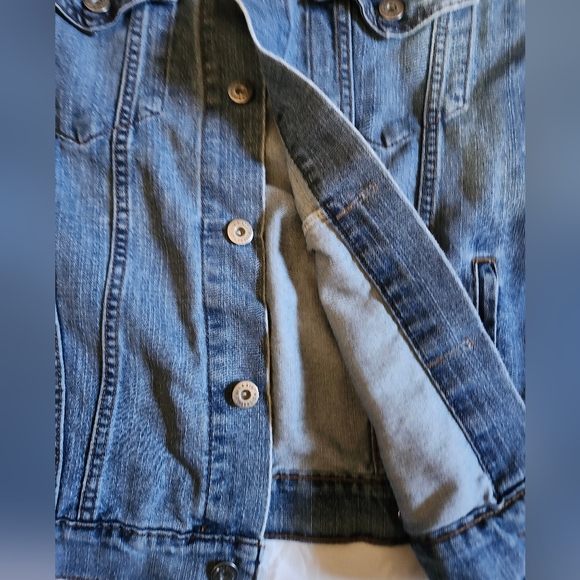 EUC Signature Levi Strauss Jean Jacket - Picture 9 of 14